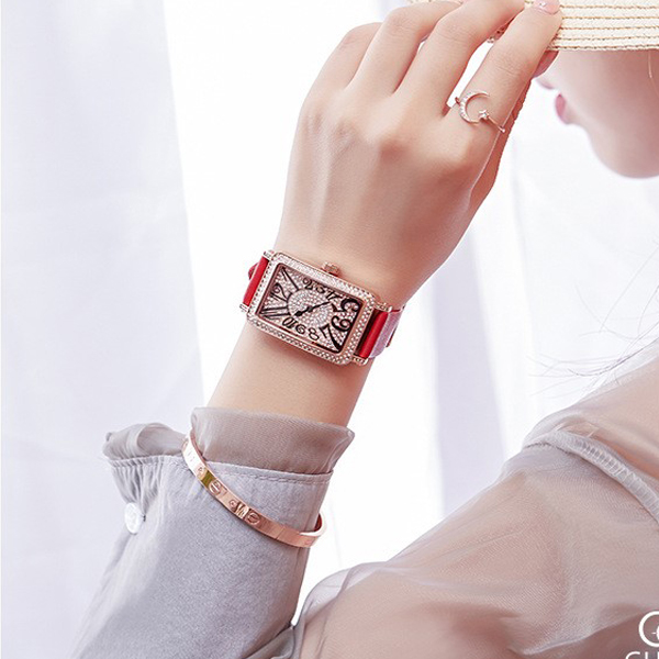 Đồng hồ nữ dây da mặt chữ nhật đính đá đỏ sang chảnh Guou ĐHĐ8503