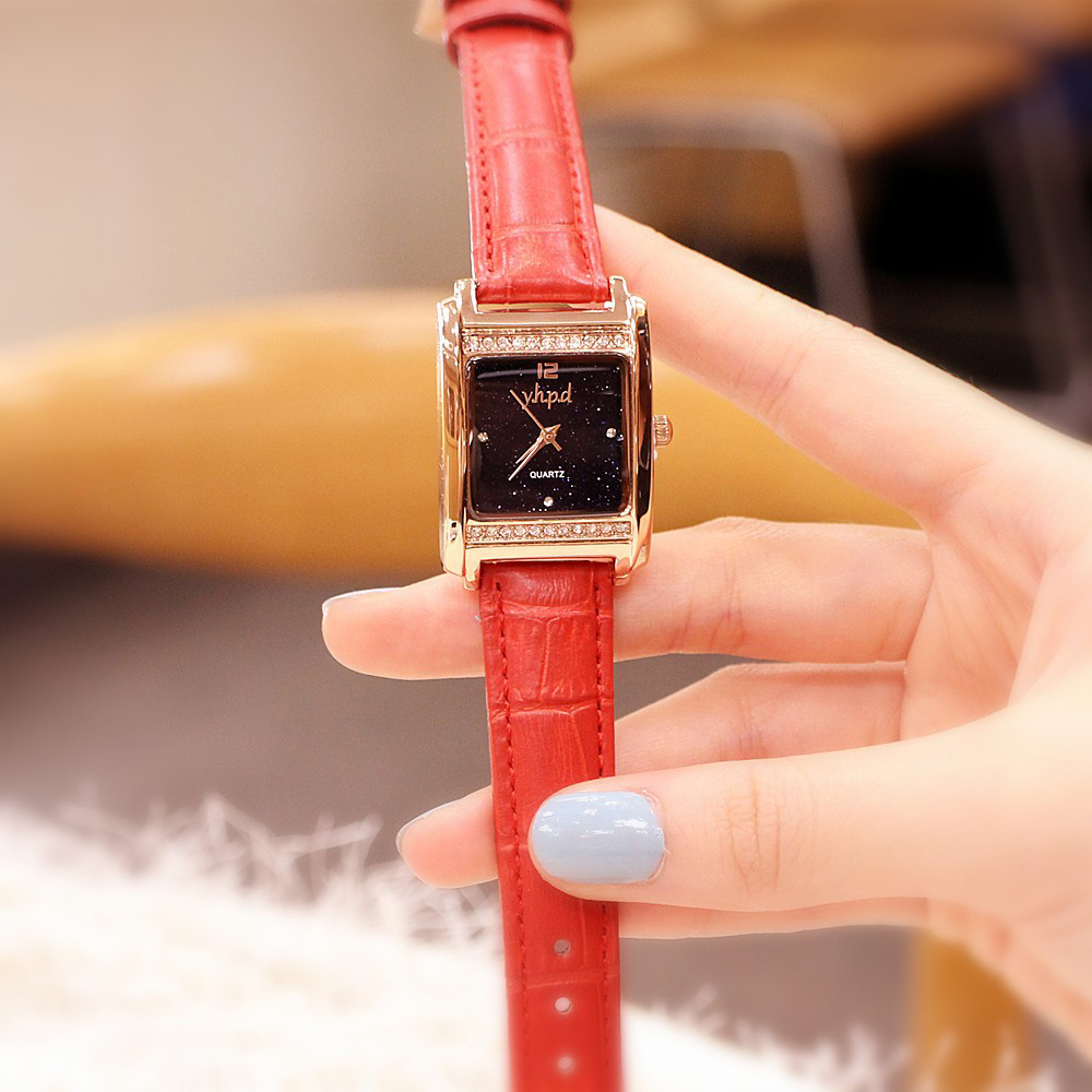 Đồng hồ nữ dây da mặt vuông đính đá màu đỏ quyến rũ Yhpd ĐHĐ14301